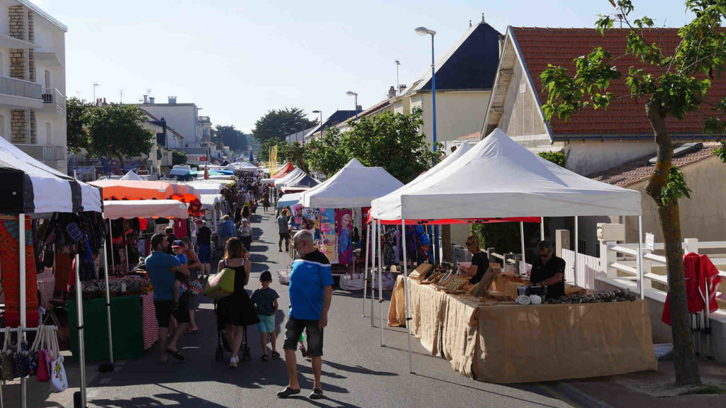Quel est le jour de marché à Saint-jean-pied-de-port ?